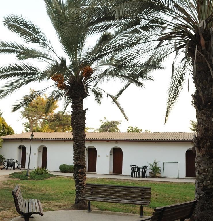 Ein Zurim Guest House 'En Zurim Esterno foto