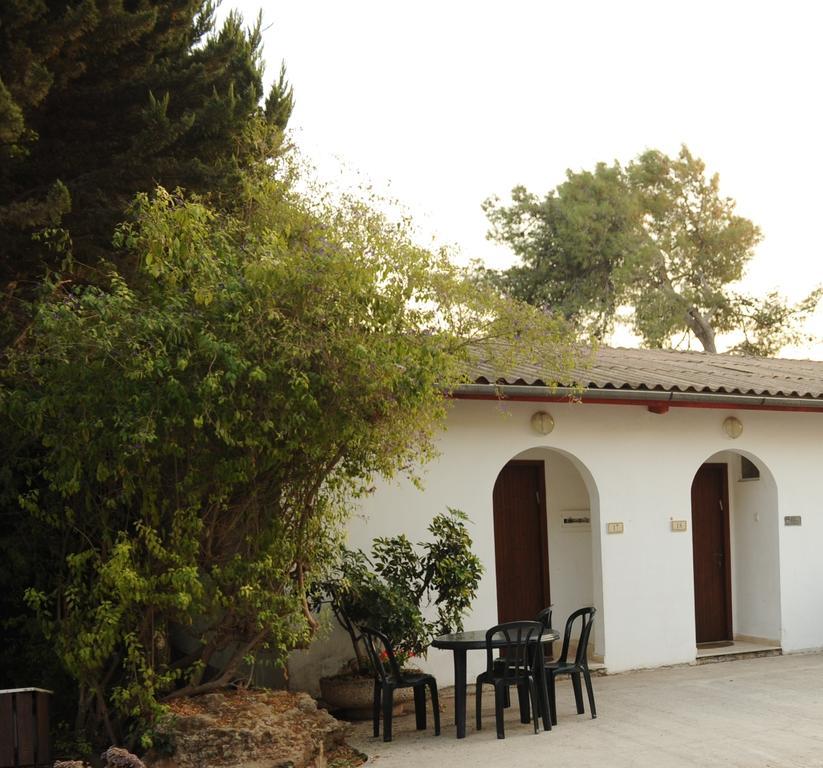 Ein Zurim Guest House 'En Zurim Esterno foto